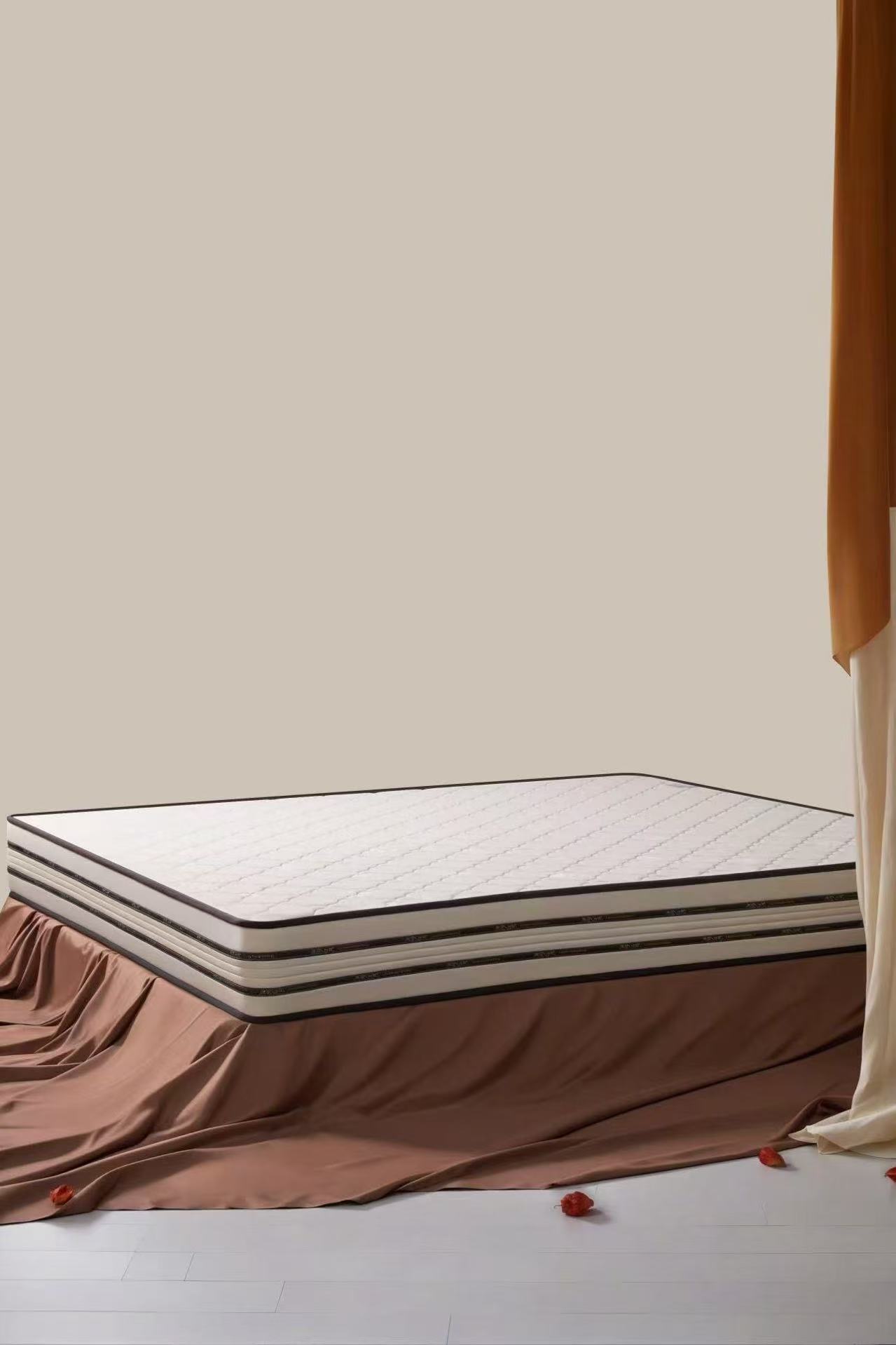 席梦思弹簧床垫（688元高性价比整张弹簧）